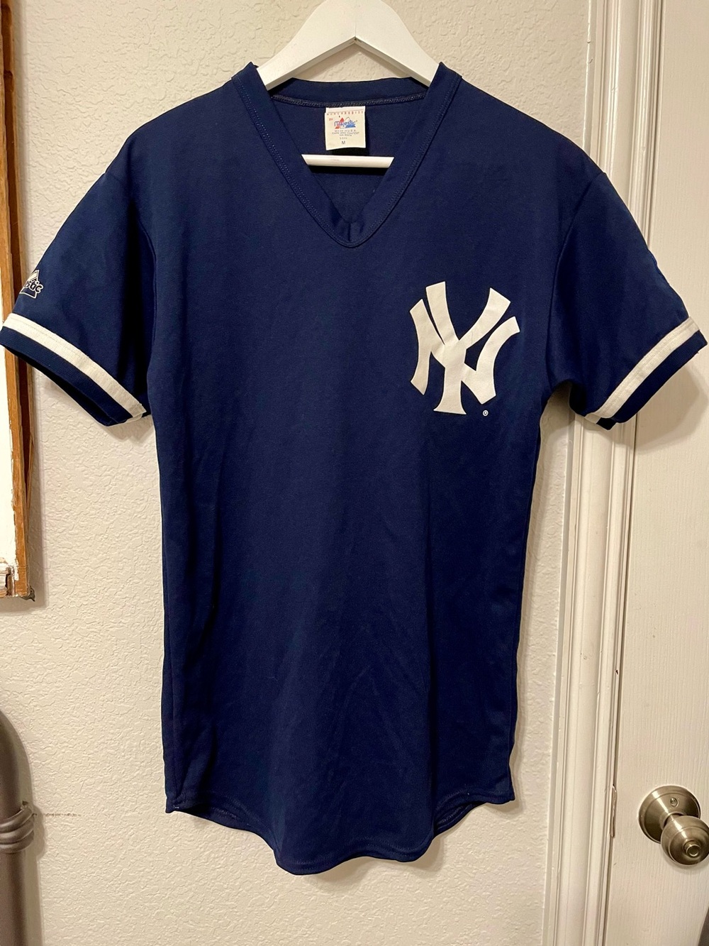 Vintage 90s Majestic MLB New York Yankees V-Neck Jersey Shirt Navy Men’s M